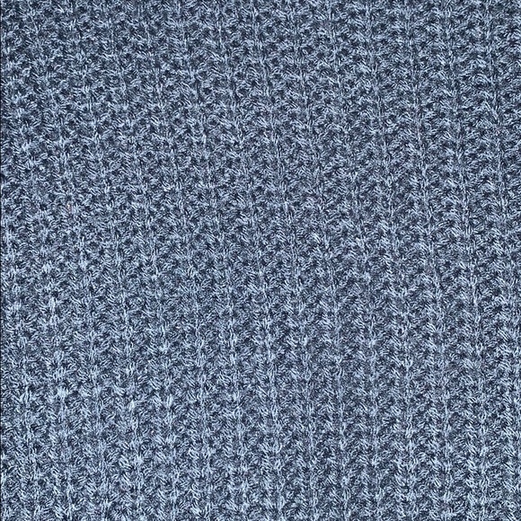 Cropped Forever 21 Sweater - Picture 4 of 4